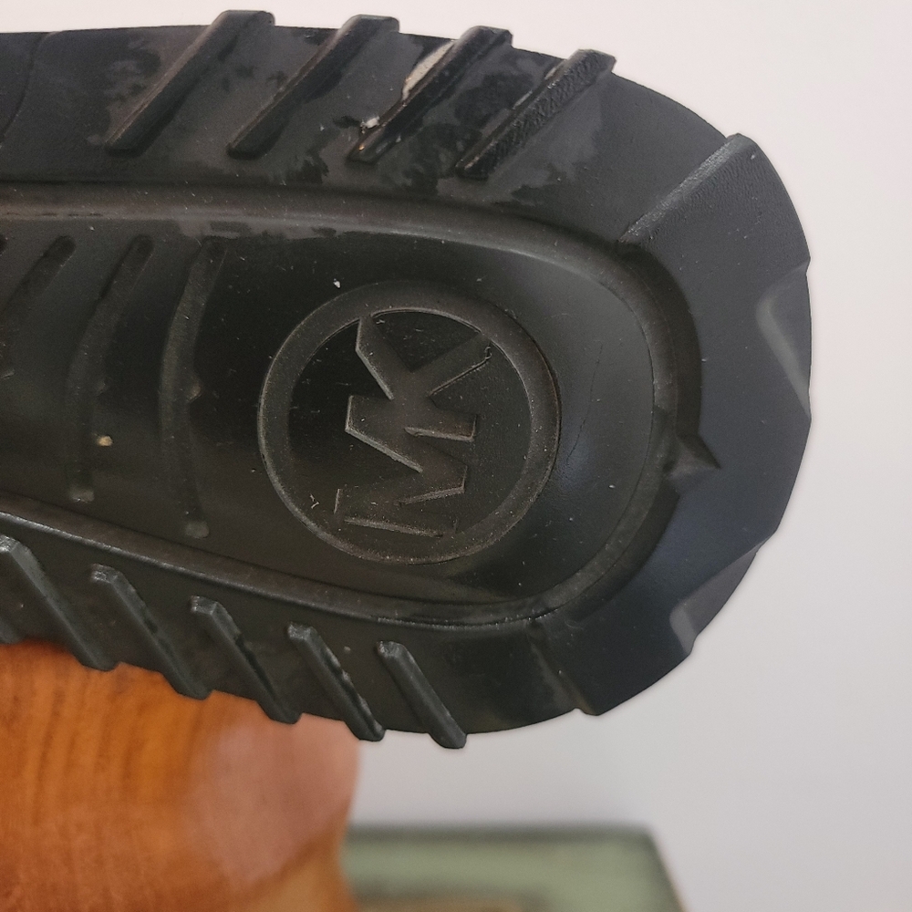 Michael Michael Kors Theo MK Intial Canvas and Suede Trainer Size 7 - Picture 13 of 13